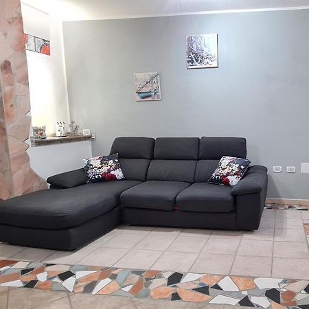 Casa Lory Villa SantʼAntìoco Buitenkant foto