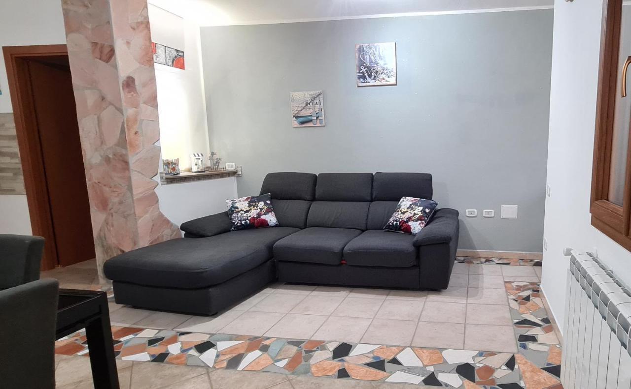 Casa Lory Villa SantʼAntìoco Buitenkant foto